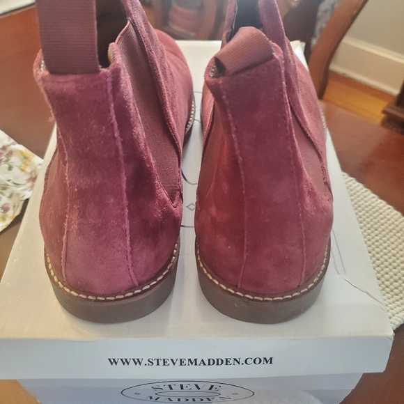Steve Madden Men's Suede Boots - Picture 7 of 10